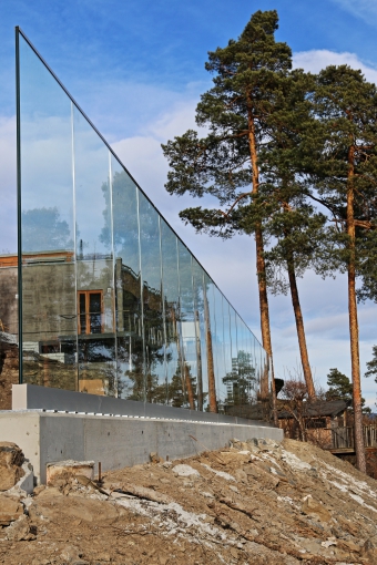 glass wall5 no